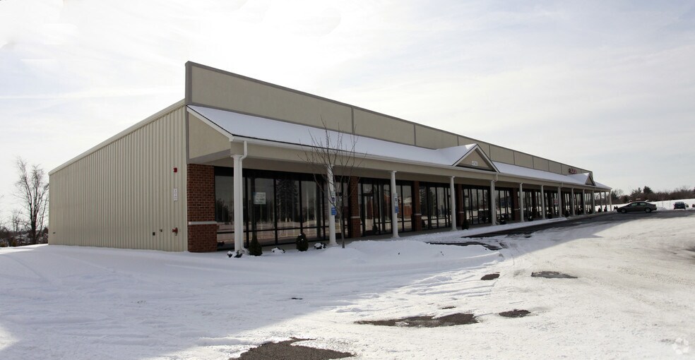 4740 Martinsburg Pike, Clear Brook, VA for sale - Primary Photo - Image 1 of 1