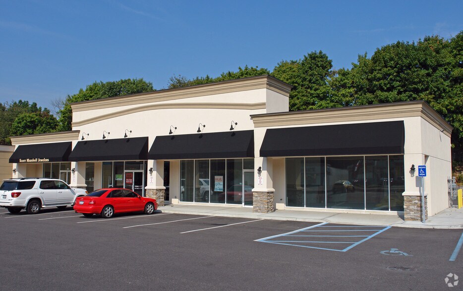 501-503 Jericho Tpke, Syosset, NY for sale - Primary Photo - Image 1 of 1