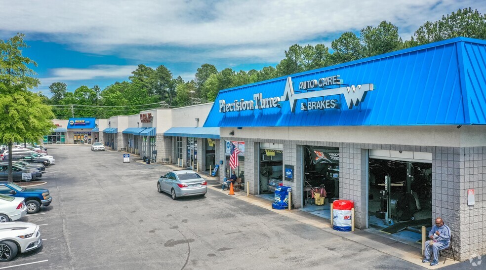 2105 Highway 54, Durham, NC for lease - Primary Photo - Image 1 of 15