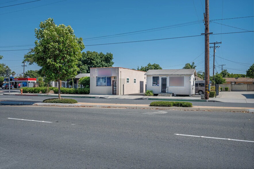 12012 Rosecrans Ave, Norwalk, CA 90650