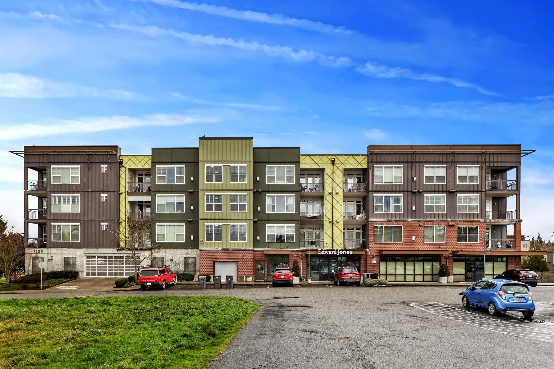 7104 265th St, Stanwood, WA for sale Primary Photo- Image 1 of 1