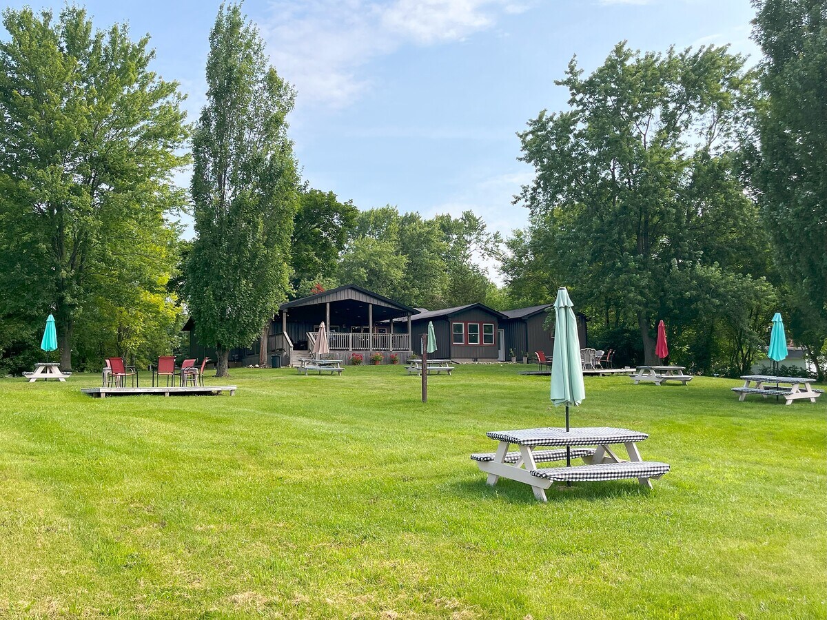 1261 E Munger Rd, Tecumseh, MI 49286 Winery & Brewery for Sale Tecumseh Land