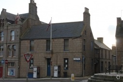 3 Narrow Ln, Peterhead for sale - Building Photo - Image 1 of 2