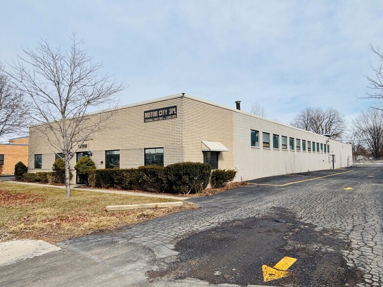 12700 Inkster Rd, Redford, MI for sale - Building Photo - Image 2 of 5