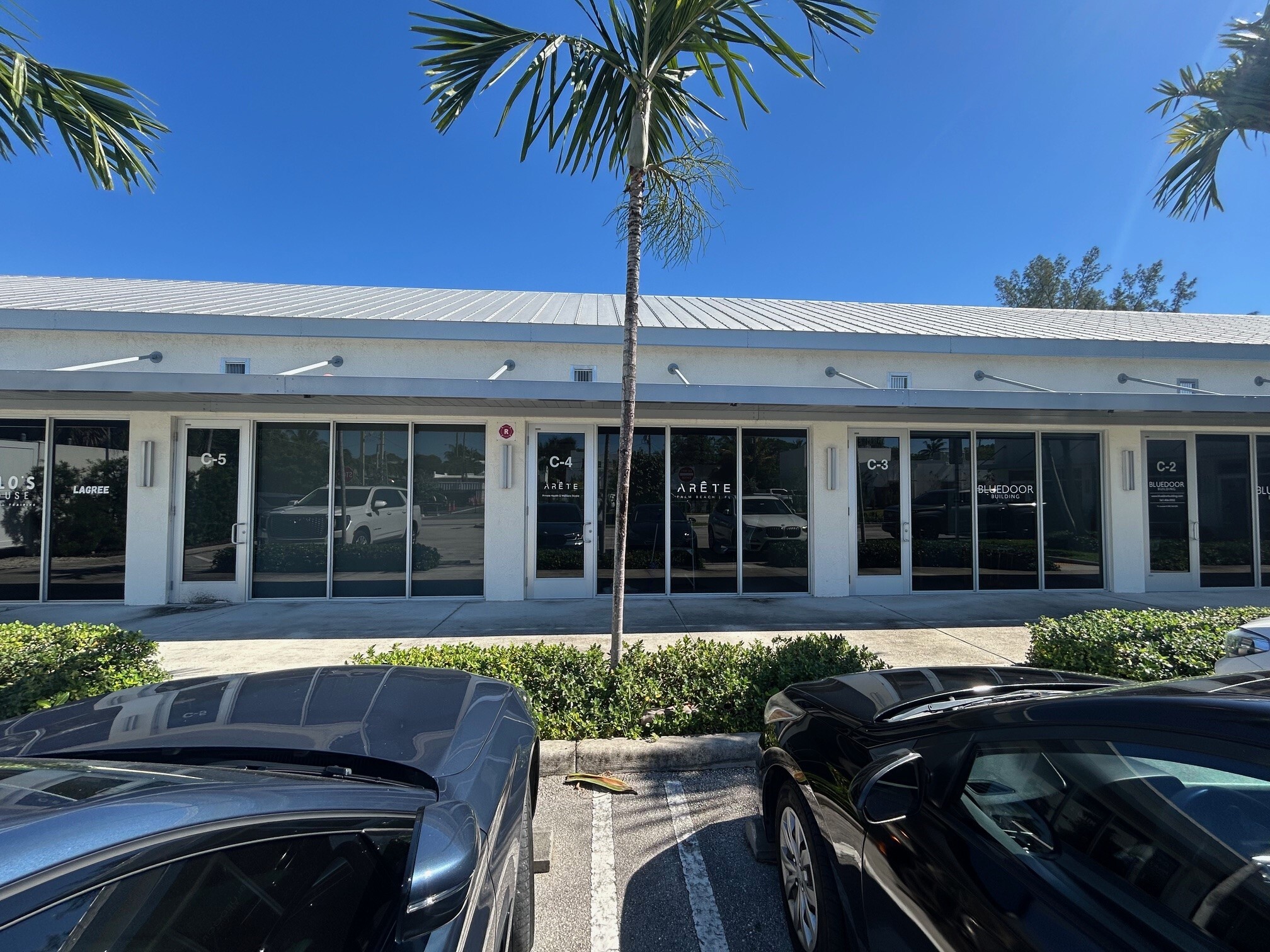 501 Palm St, West Palm Beach, FL for lease Interior Photo- Image 1 of 4
