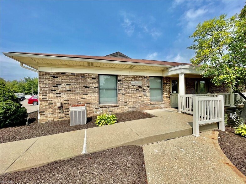 4809 Munson St NW, Canton, OH 44718