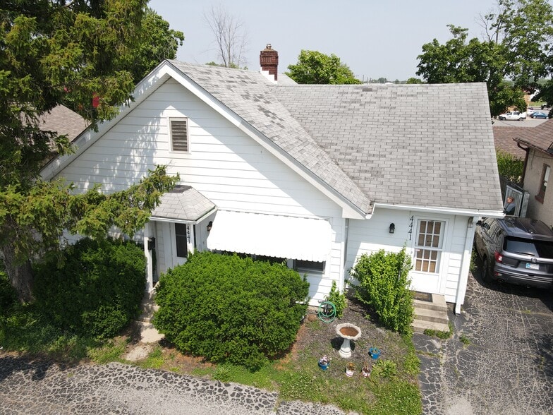 4441 N Franklin Rd, Lawrence, IN for sale - Building Photo - Image 3 of 4