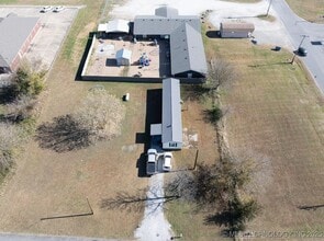 1104 Campbell Rd, Warner, OK - AERIAL  map view