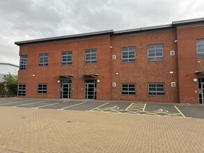 William Nadin Way, Swadlincote for lease Building Photo- Image 1 of 1