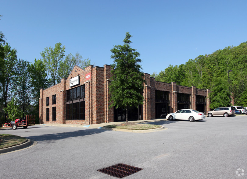 2803 Greystone Commercial Blvd, Birmingham, AL for sale - Primary Photo - Image 1 of 1