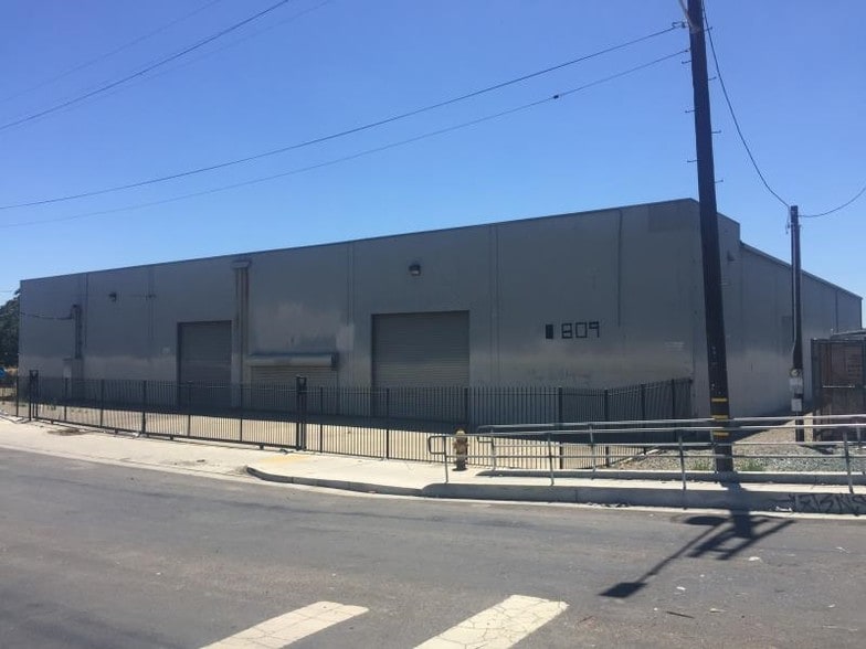 809 S Aurora St, Stockton, CA 95206