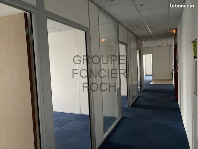 Bron, RHO 69500 - Unit 8 -  - Interior Photo - Image 1 of 3