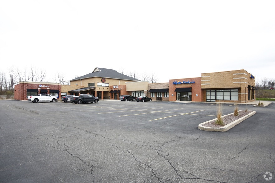 711 Plaza Dr, Chesterton, IN for lease - Primary Photo - Image 1 of 1