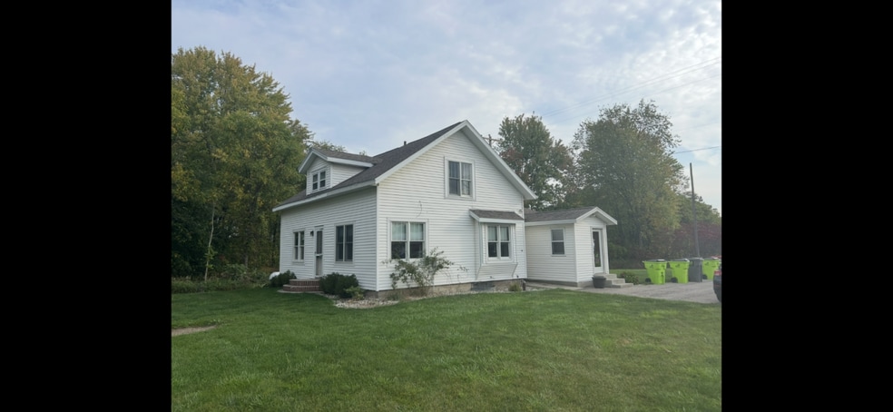5826 Alden Nash Ave SE, Lowell, MI for sale - Building Photo - Image 2 of 4