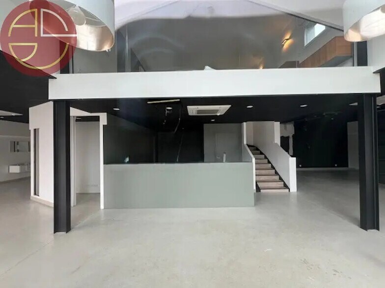 Office in Toulouse for sale - Interior Photo - Image 3 of 4