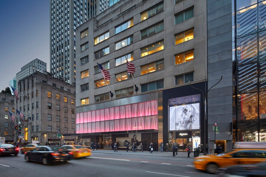 640 Fifth Ave, New York, NY for lease - Building Photo - Image 2 of 7