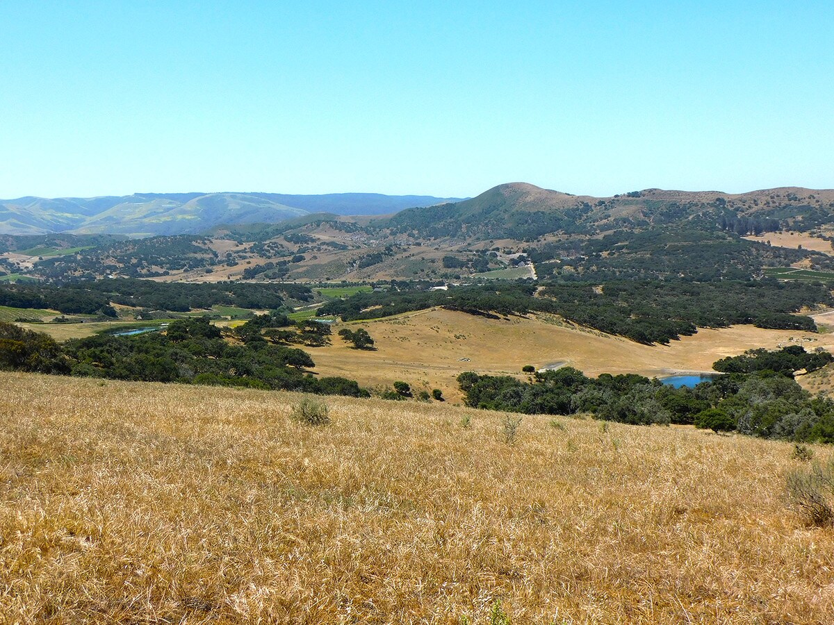 5800 Campbell Rd, Lompoc, CA 93436