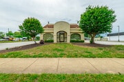 4115 Rossville Blvd, Chattanooga TN - Drive Through Restaurant