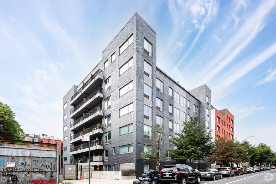 500 Sterling Pl, Brooklyn, NY 11238 | LoopNet