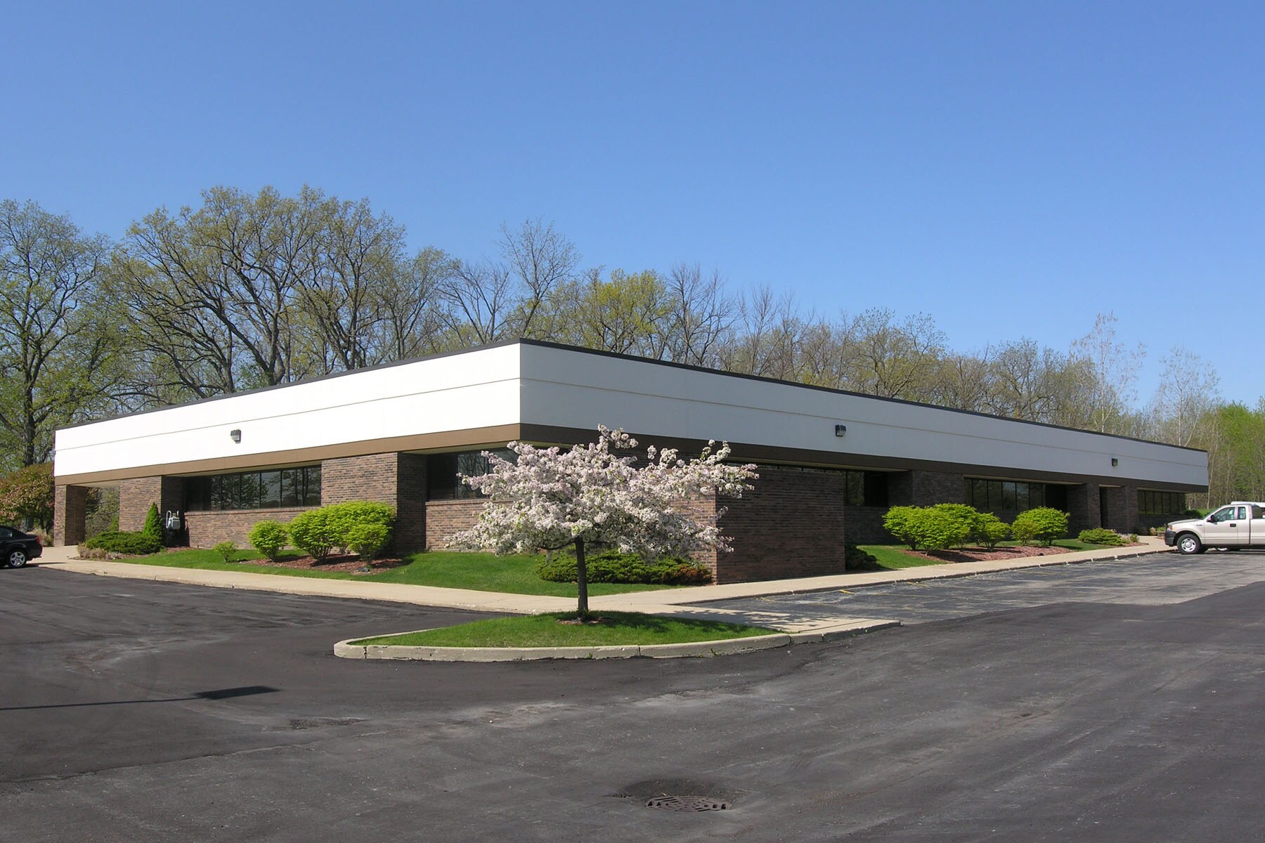 4545 Clawson Tank Dr, Clarkston, MI for sale Building Photo- Image 1 of 1