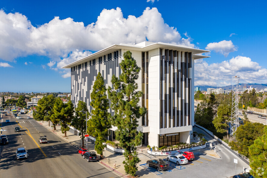 10801 National Blvd, Los Angeles, CA for lease - Building Photo - Image 2 of 17