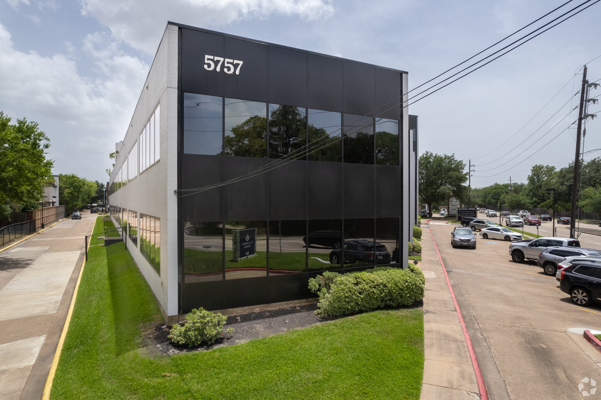 5757 Woodway Dr, Houston, TX 77057 5757 Woodway