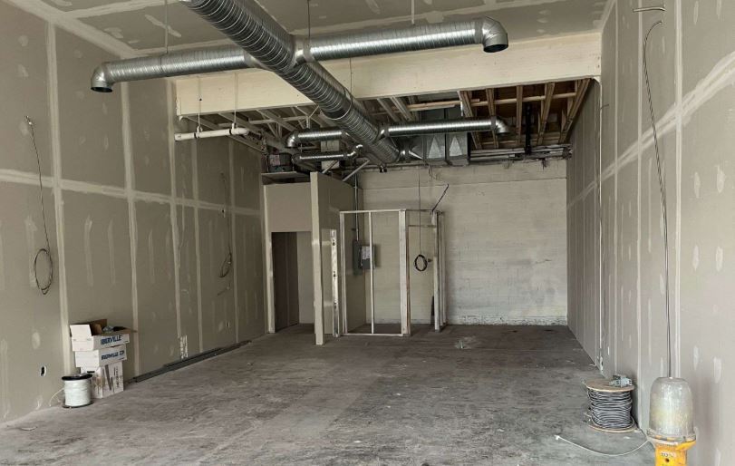 4211 106 St NW, Edmonton, AB for lease - Building Photo - Image 1 of 2