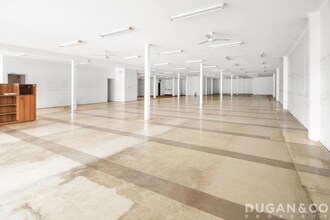 114 Sutton St, Redcliffe for lease Interior Photo- Image 2 of 9