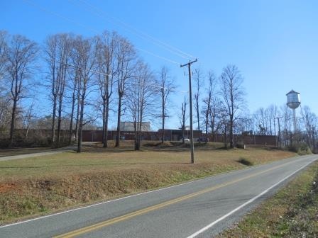 5800 Prillaman Switch Rd, Ferrum, VA for lease - Building Photo - Image 2 of 7