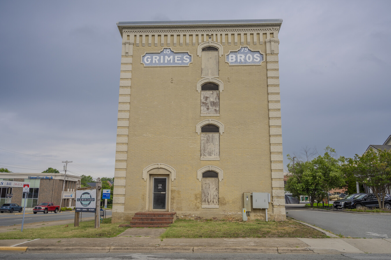 Building Photo