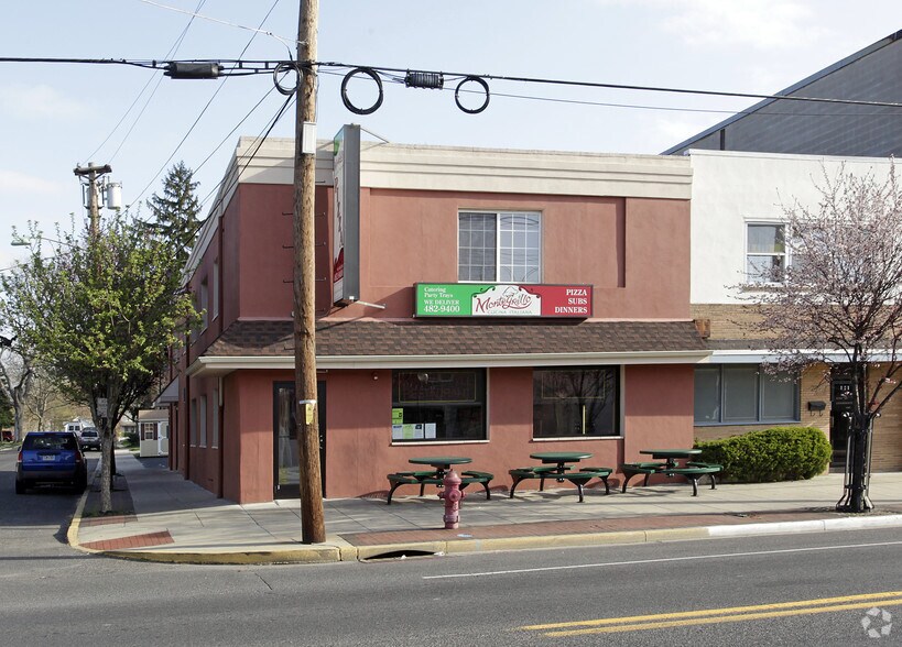 123 W Main St, Maple Shade Township, NJ for sale - Primary Photo - Image 1 of 1