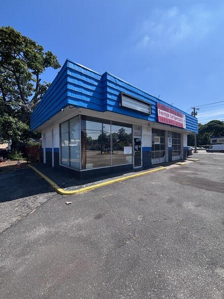 109 Rt 112, Port Jefferson Station, NY for lease - Building Photo - Image 1 of 9
