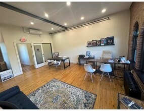 45 N Broad St, Ridgewood, NJ for lease Interior Photo- Image 1 of 3
