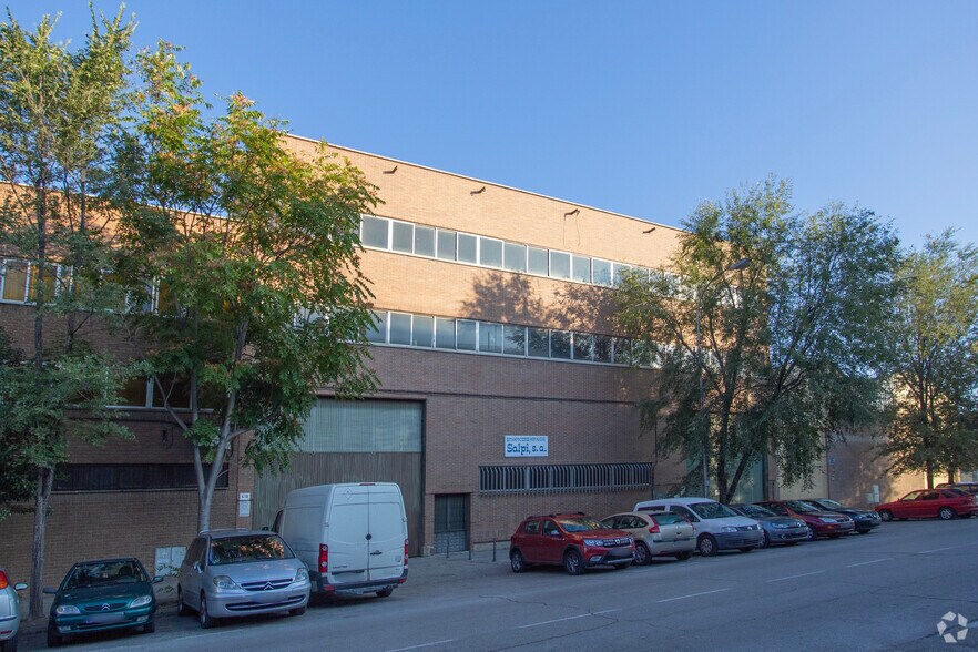 Industrial in Madrid, Madrid for lease - Building Photo - Image 2 of 6