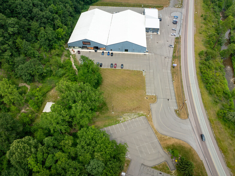 195 Montour Run Rd, Coraopolis, PA for lease - Building Photo - Image 3 of 5