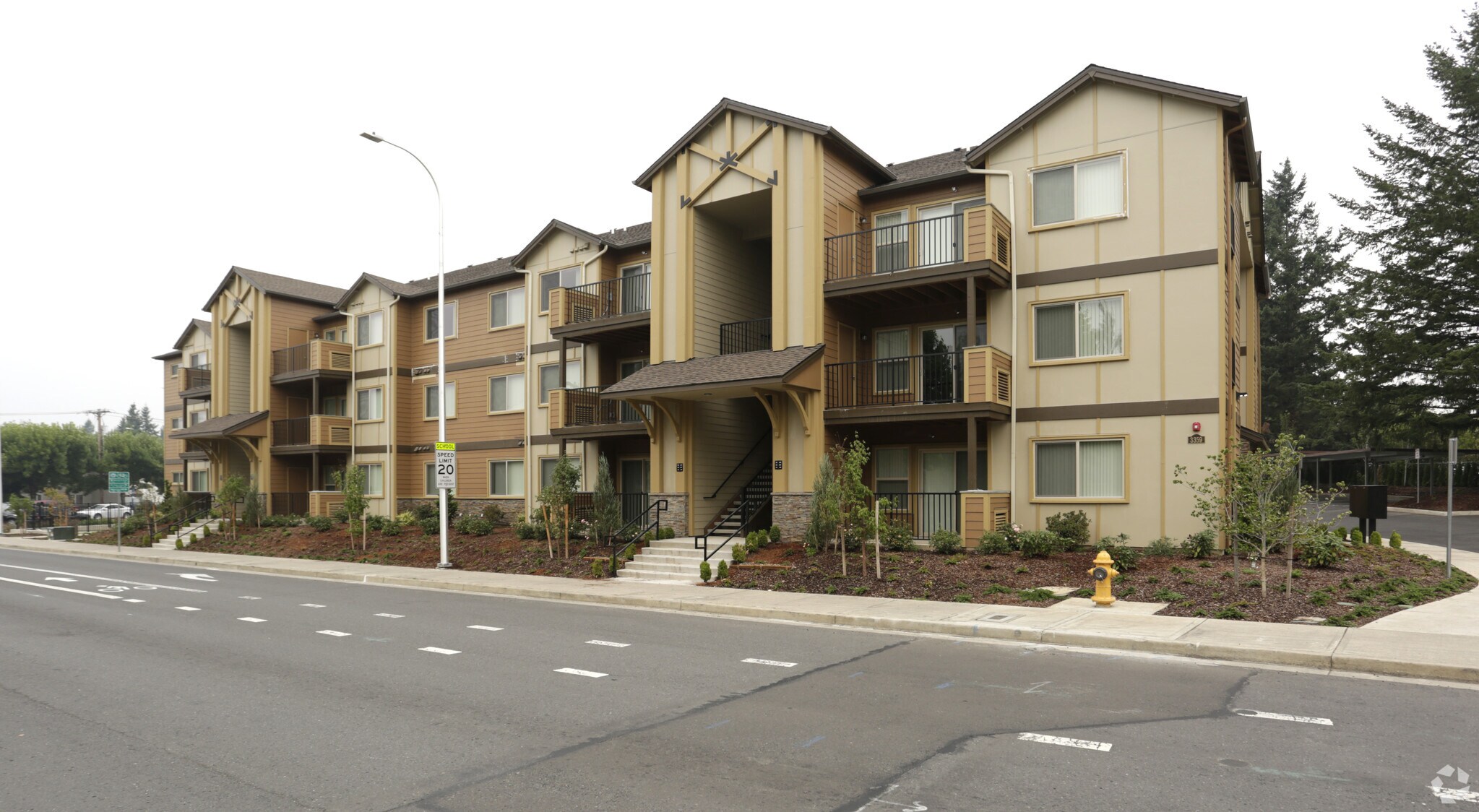 3359 SE Powell Valley Rd, Gresham, OR for sale Primary Photo- Image 1 of 1