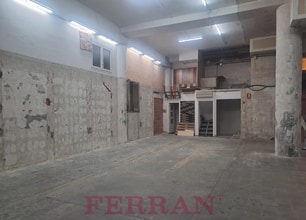 Retail in Barcelona, Barcelona for lease Interior Photo- Image 2 of 11