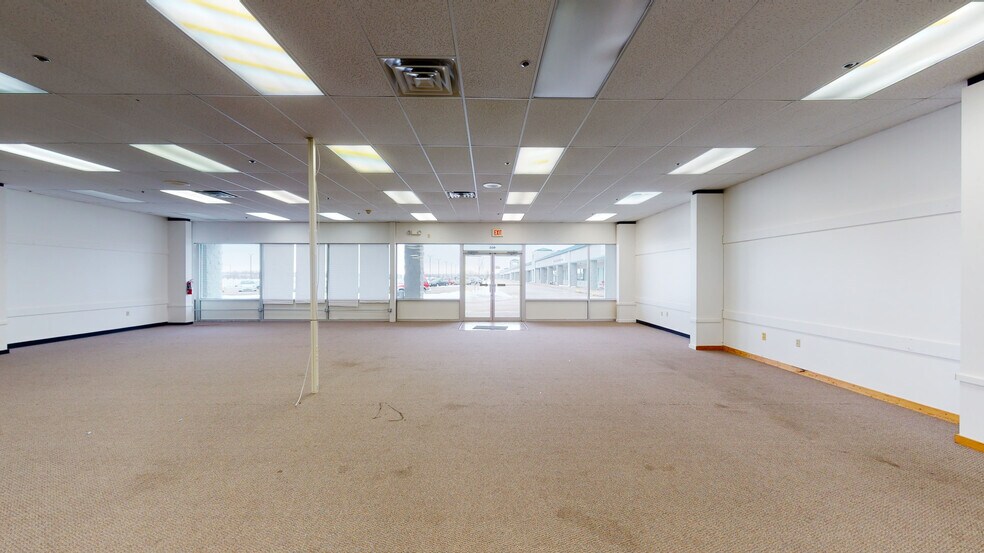 310 Wylie Dr, Normal, IL for lease - Matterport 3D Scan - Image 2 of 21