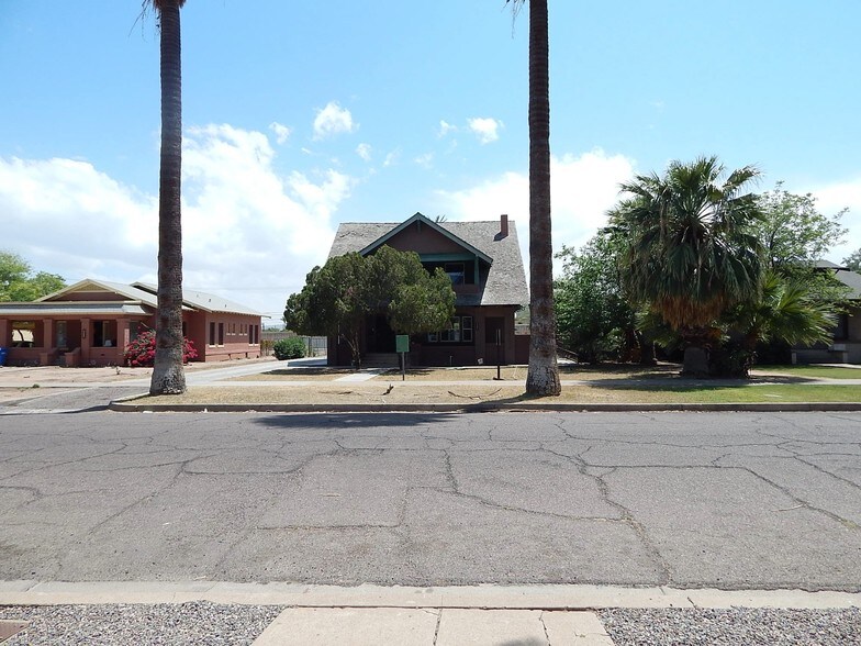 323 E Willetta St, Phoenix, AZ for lease - Building Photo - Image 1 of 30