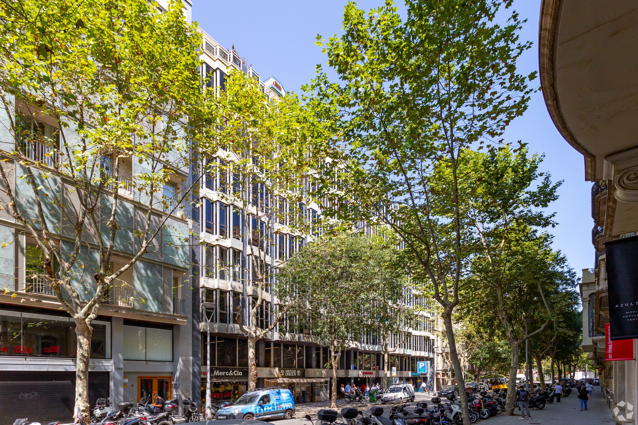 Carrer de Còrsega, 301, Barcelona, Barcelona for lease Building Photo- Image 1 of 3