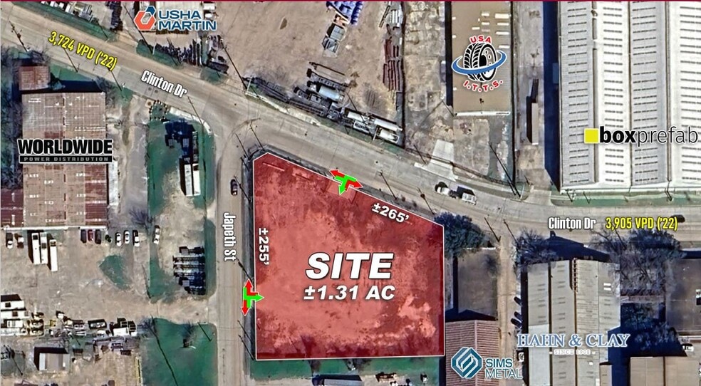 4816-4818 Clinton Dr, Houston, TX for sale - Building Photo - Image 1 of 3