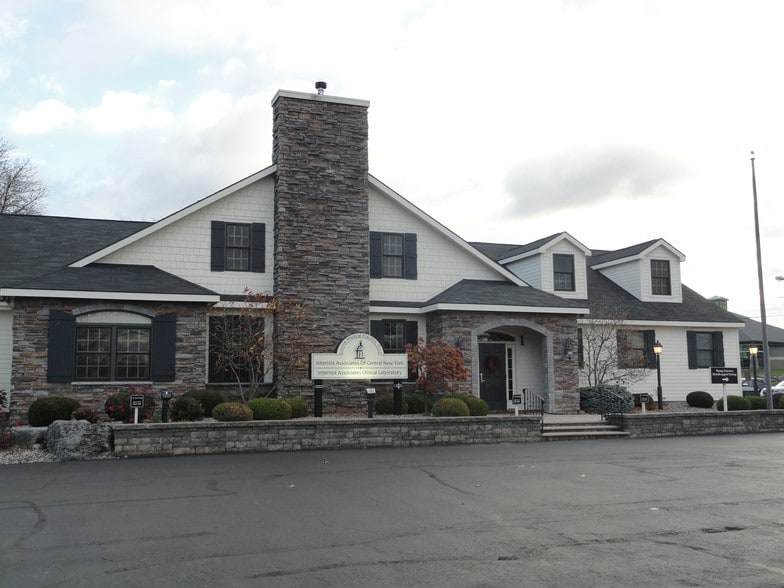 4500 Pewter Ln, Manlius, NY for lease - Building Photo - Image 3 of 4