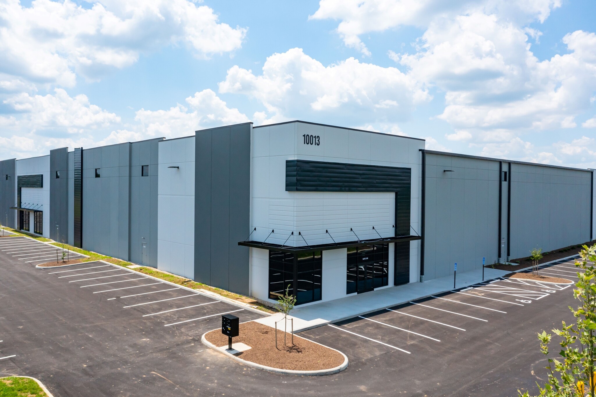 10013 Busey Rd, Canal Winchester, OH for lease Building Photo- Image 1 of 11