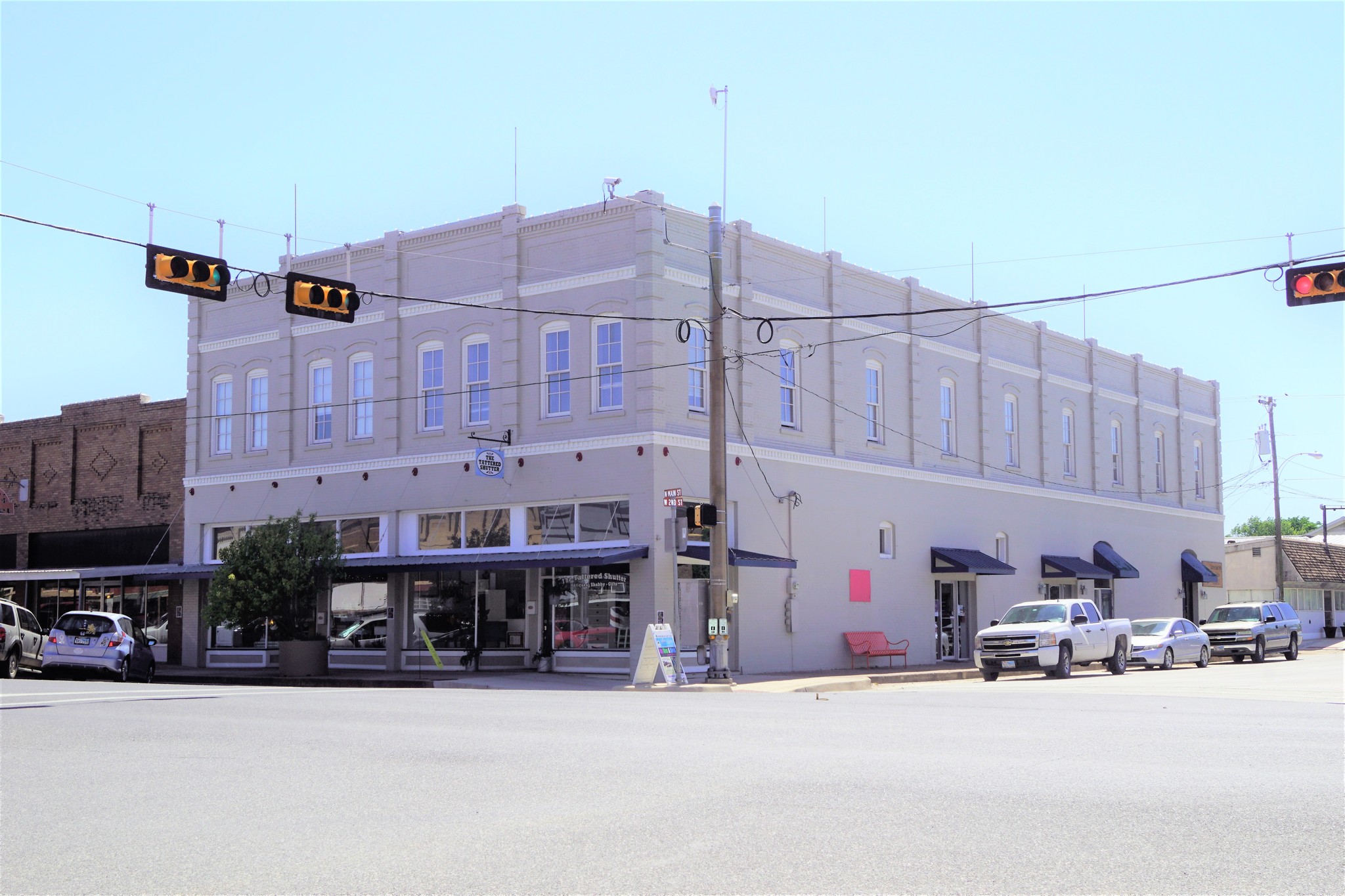 114 N Main St, Elgin, TX for sale Primary Photo- Image 1 of 1