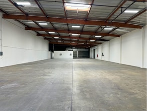 1506-1550 N Knowles Ave, Los Angeles, CA for lease Interior Photo- Image 2 of 8
