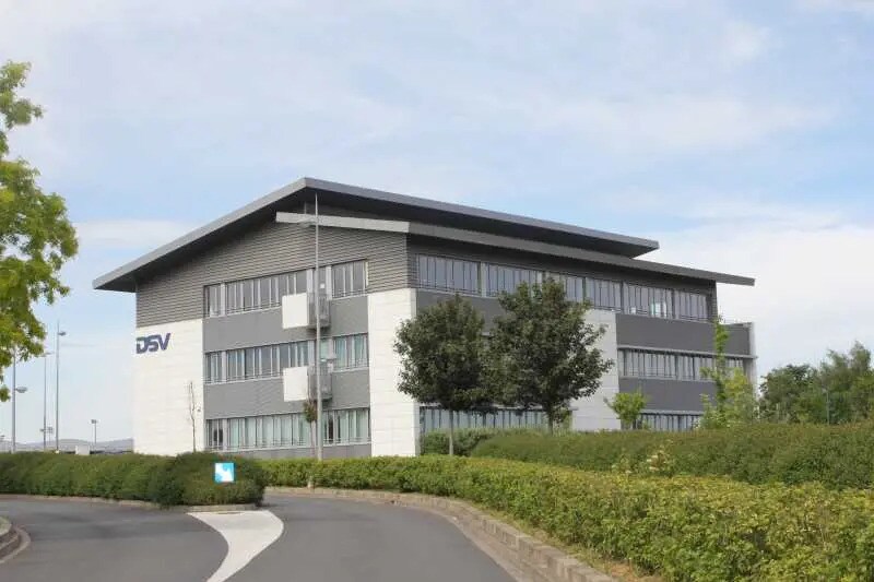 Office in Roissy-en-France for lease - Building Photo - Image 1 of 11