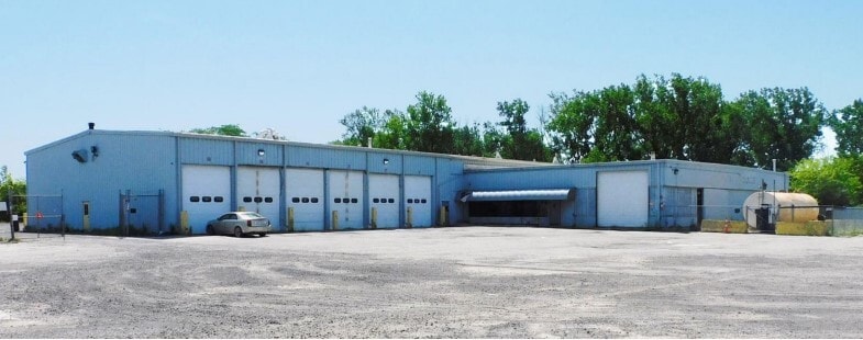 4310 Lagrange St, Toledo, OH for lease - Building Photo - Image 2 of 3