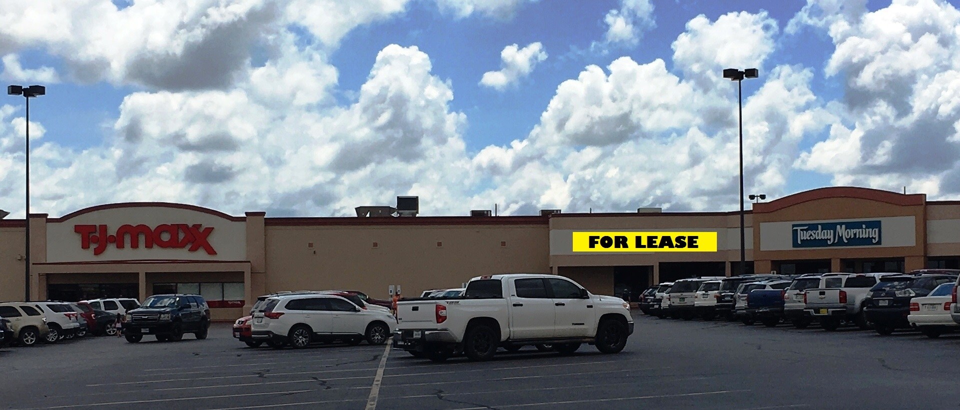 7020 Quaker Ave, Lubbock, TX for sale Building Photo- Image 1 of 1