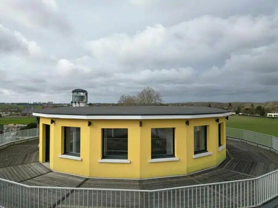 Office in Torcy-le-Grand for sale Building Photo- Image 1 of 2