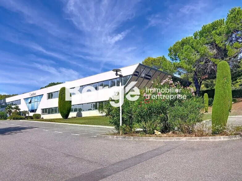 Office in SOPHIA ANTIPOLIS for lease - Building Photo - Image 2 of 12